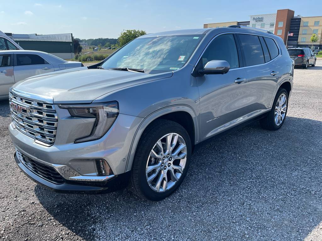 2024 GMC Acadia Denali — SUV — 7,200 mi — Warsaw, IN