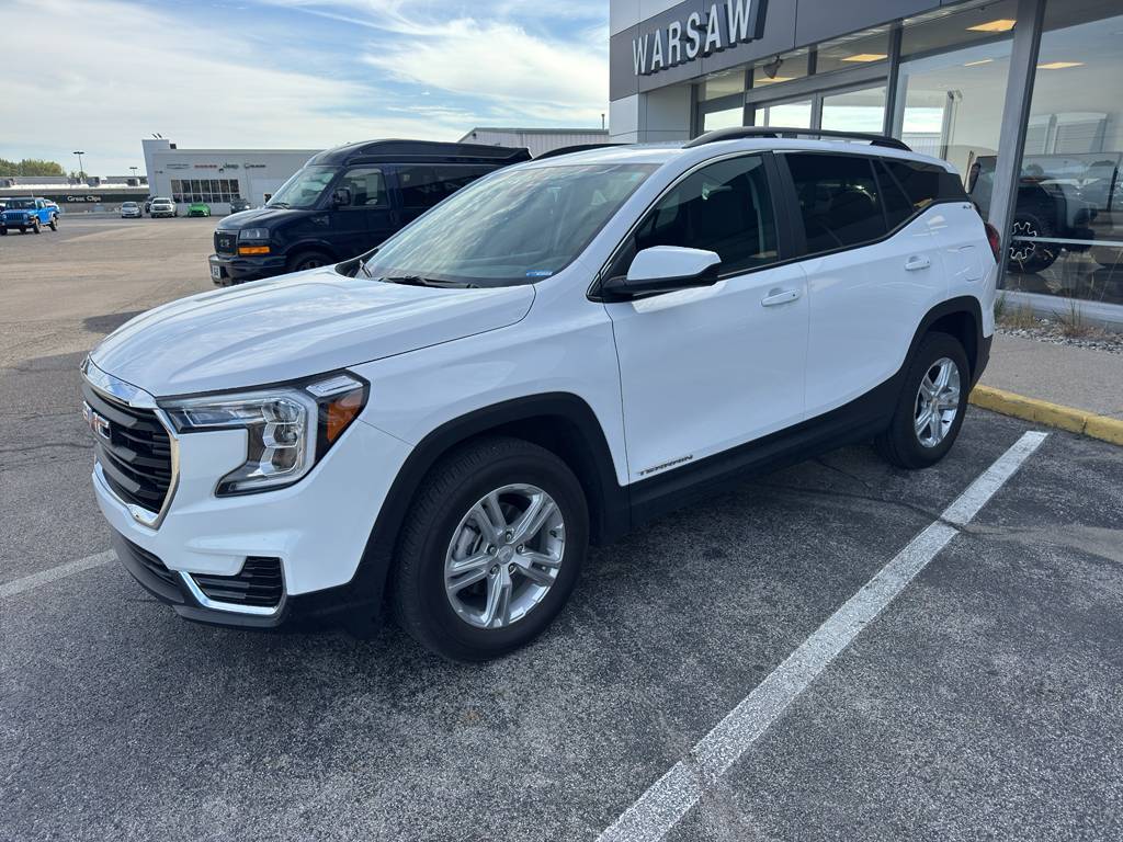 2023 GMC Terrain SLE — SUV — 17,608 mi — Warsaw, IN