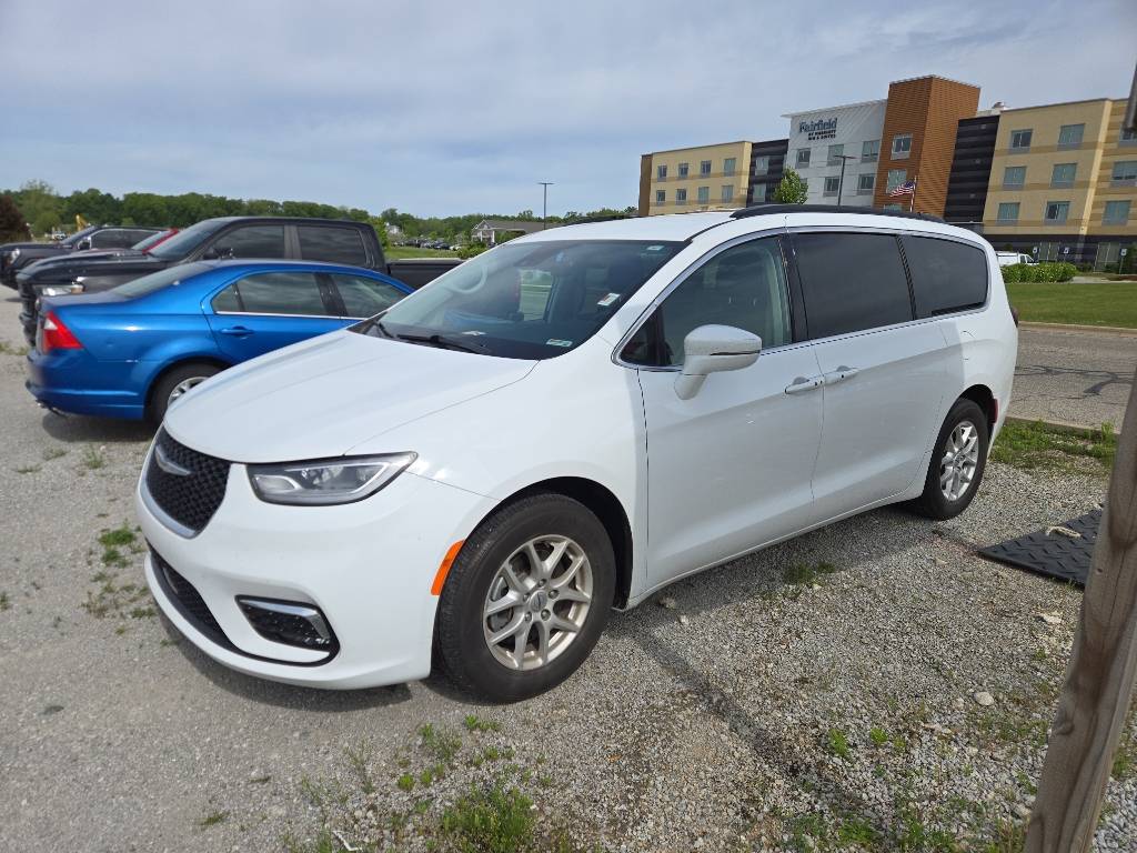 2022 Chrysler Pacifica Touring L — Minivan — 51,343 mi — Warsaw, IN