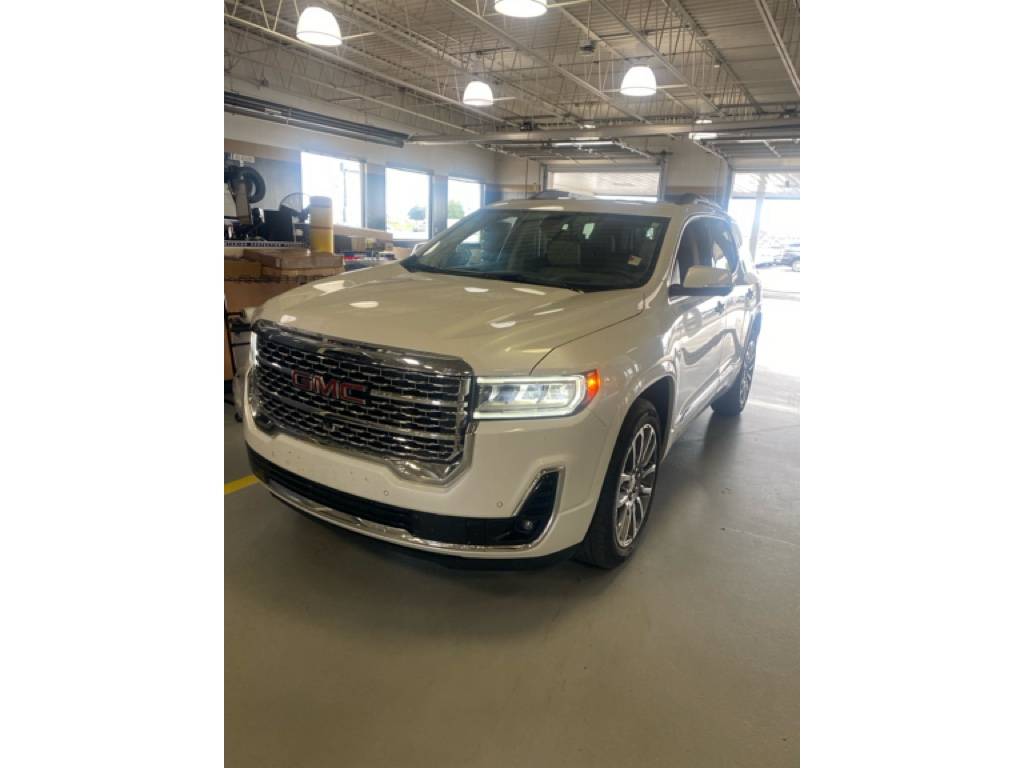 2023 GMC Acadia Denali — SUV — 16,722 mi — Warsaw, IN