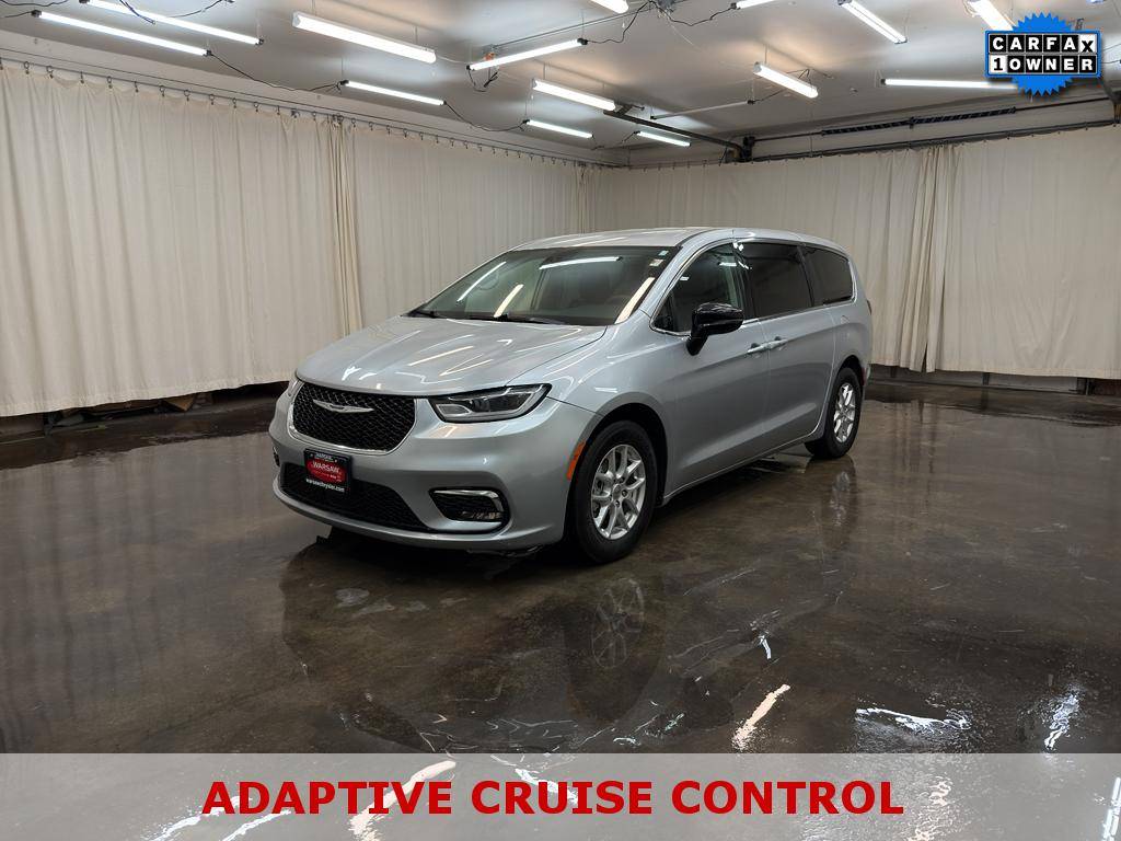 2024 Chrysler Pacifica Touring L — Minivan — 33,431 mi — Warsaw, IN