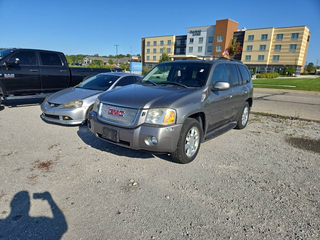 2007 GMC Envoy Denali — SUV — 206,500 mi — Warsaw, IN