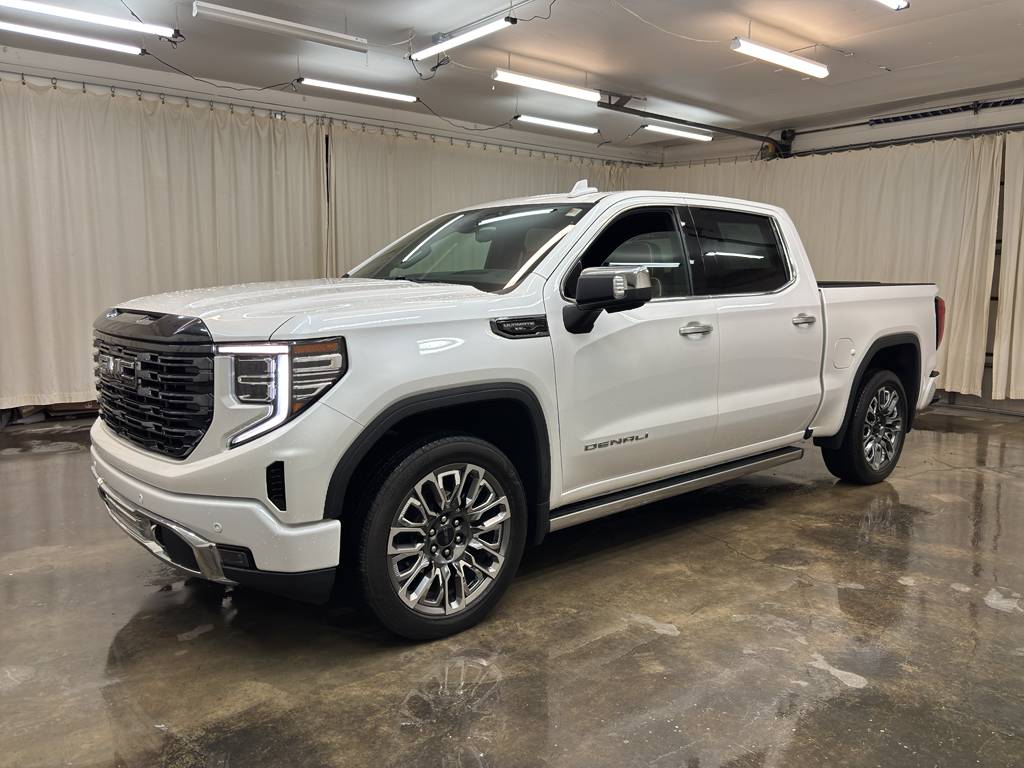2023 GMC Sierra 1500 Denali Ultimate — Pickup Truck — 30,566 mi — Warsaw, IN
