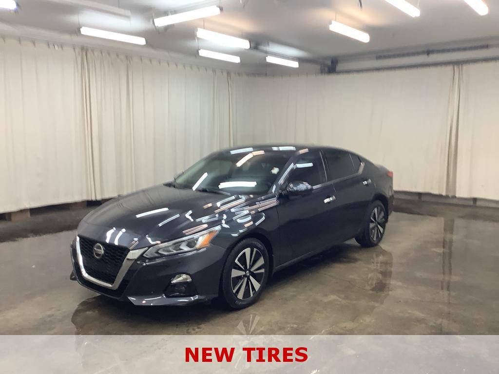 2022 Nissan Altima SL — Sedan — 37,171 mi — Warsaw, IN
