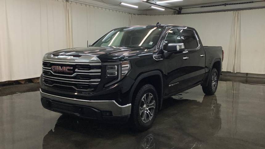 2024 GMC Sierra 1500 SLT — Pickup Truck — 54,520 mi — Warsaw, IN