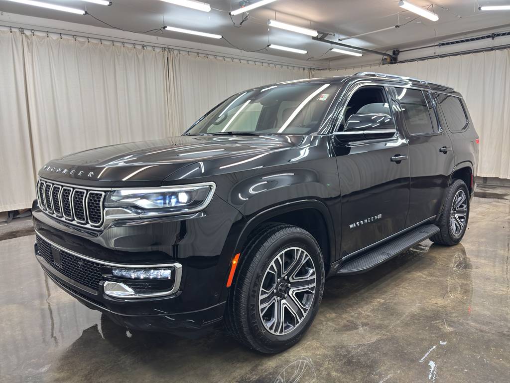 2025 Jeep Wagoneer Base