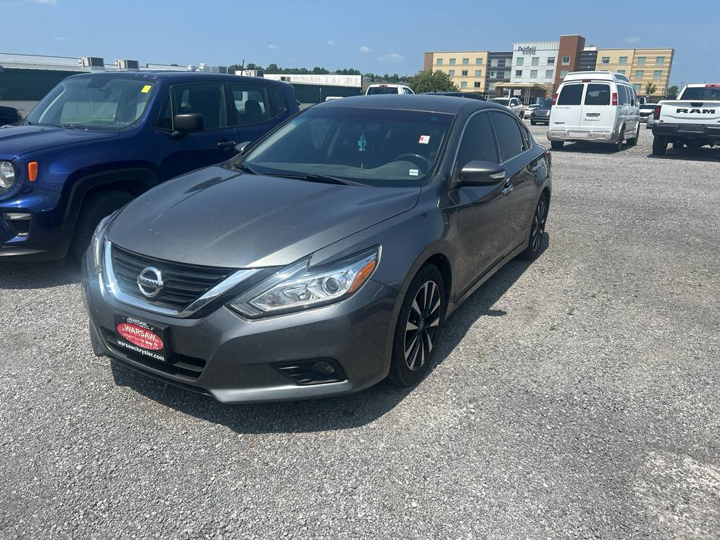 2020 Nissan Altima S — Sedan — 117,000 mi — Warsaw, IN