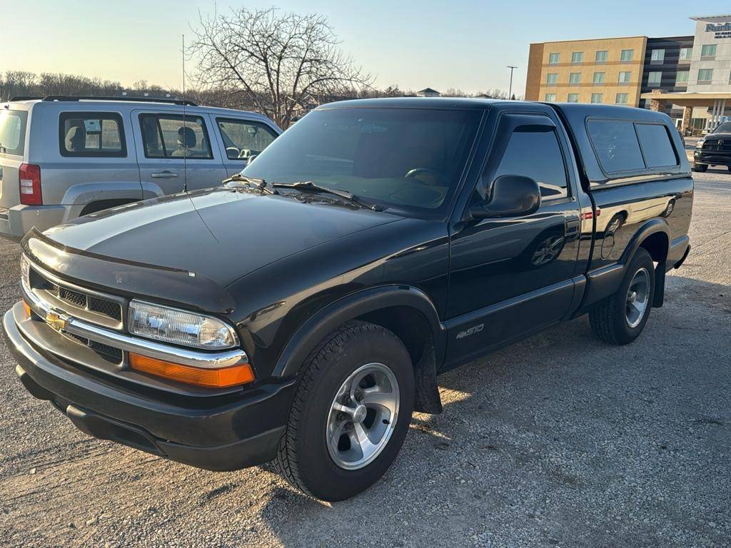 1998 Chevrolet S-10 Base — Pickup Truck — 130,495 mi — Warsaw, IN