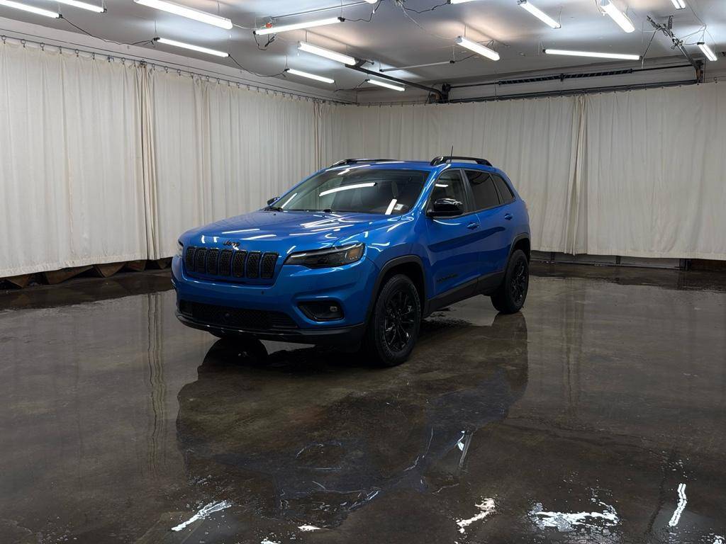 2023 Jeep Cherokee Altitude Lux — SUV — 29,806 mi — Warsaw, IN