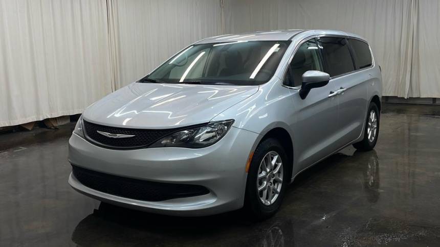 2022 Chrysler Voyager LX — Minivan — 54,477 mi — Warsaw, IN