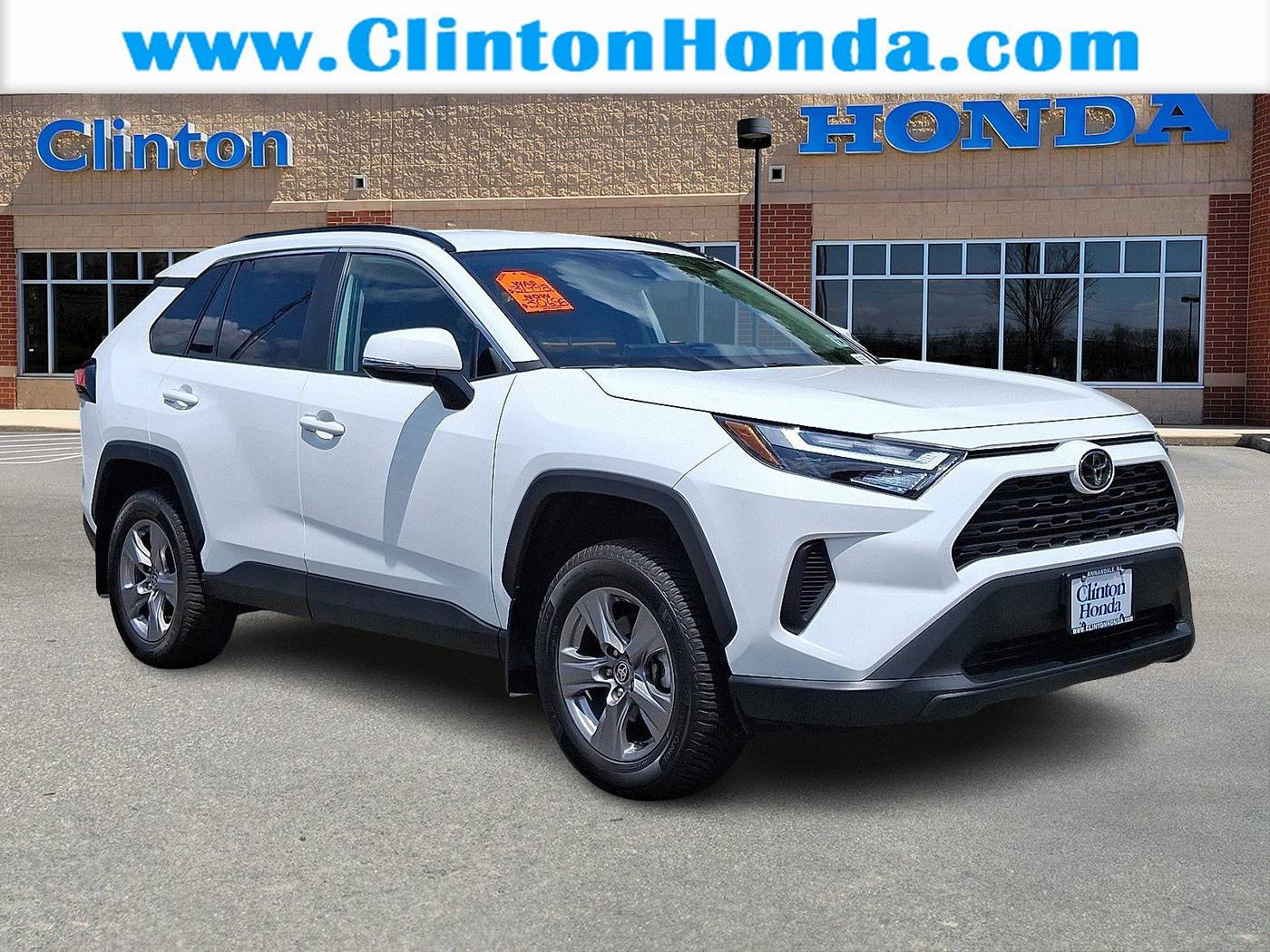 2023 Toyota RAV4 XLE — SUV — 28,662 mi — Annandale, NJ