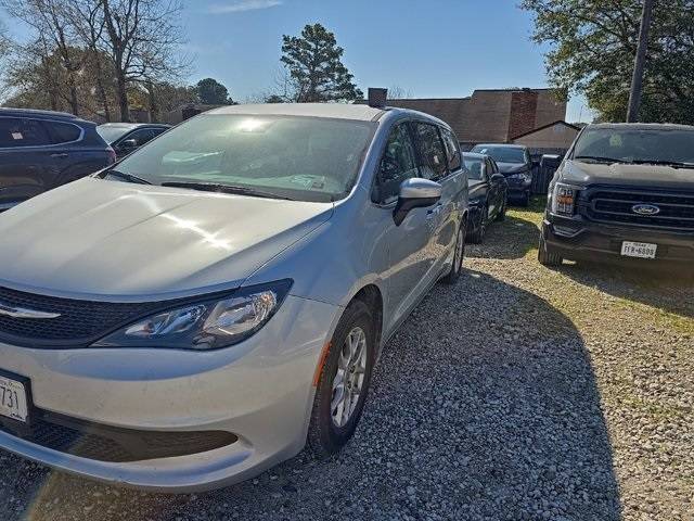 2023 Chrysler Voyager LX — Minivan — 76,104 mi — Katy, TX