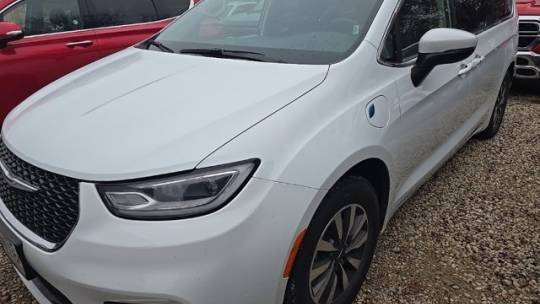 2023 Chrysler Pacifica Hybrid Touring L — Minivan — 53,627 mi — Katy, TX