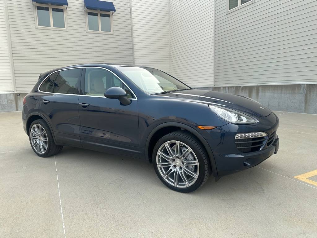 2012 Porsche Cayenne S — SUV — 123,338 mi — Overland Park, KS