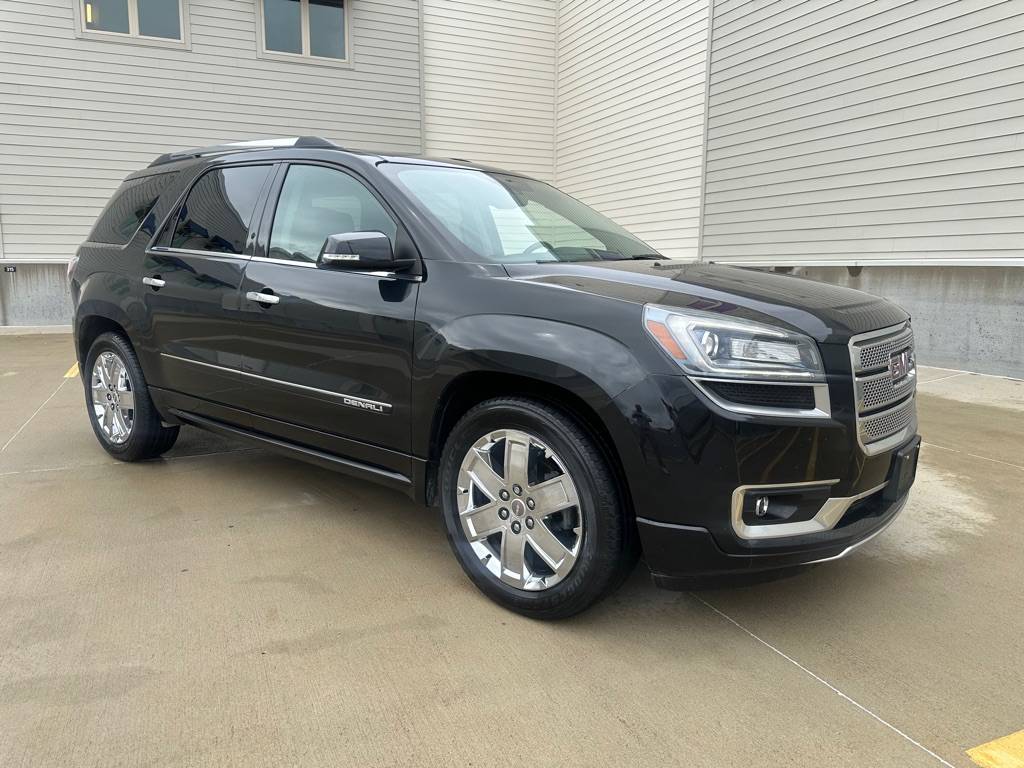 2014 GMC Acadia Denali — SUV — 145,649 mi — Overland Park, KS
