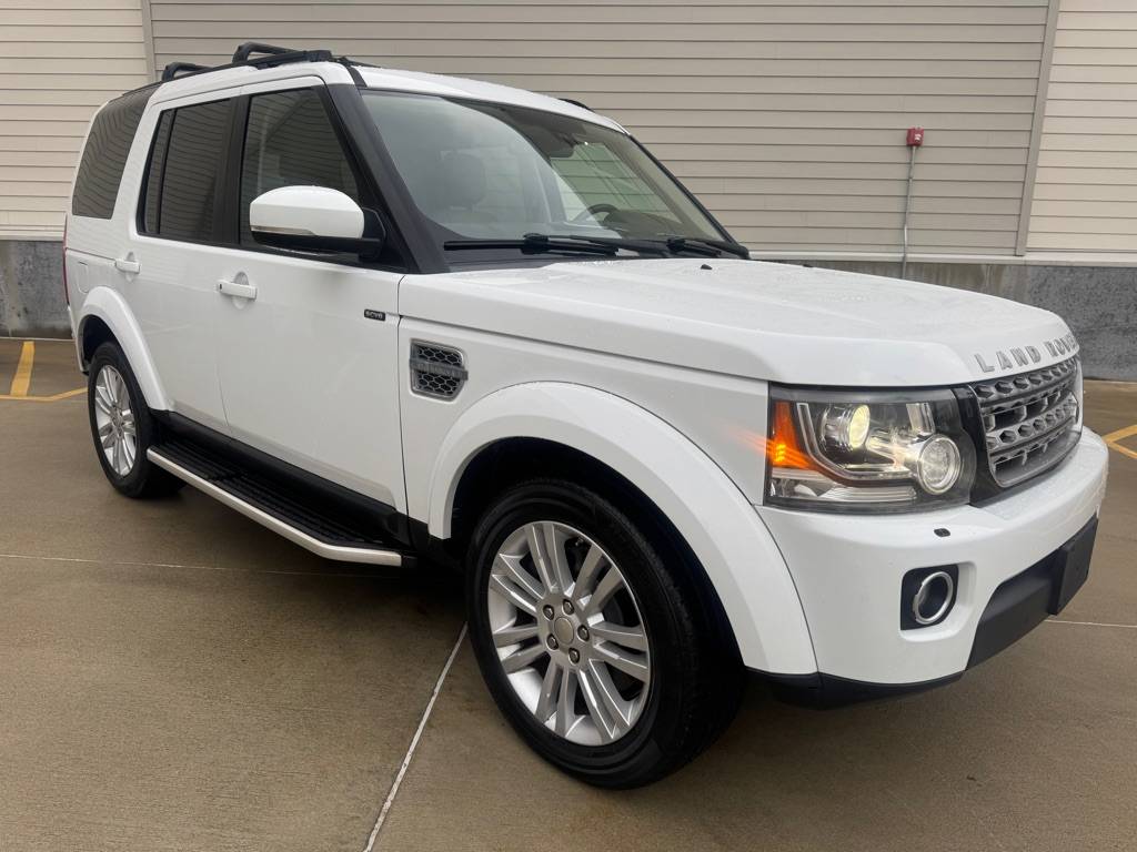 2015 Land Rover LR4 LUX