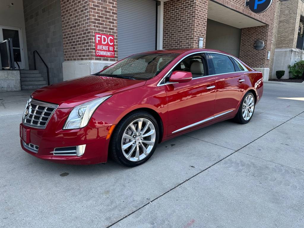 2013 Cadillac XTS Luxury — Sedan — 126,055 mi — Overland Park, KS