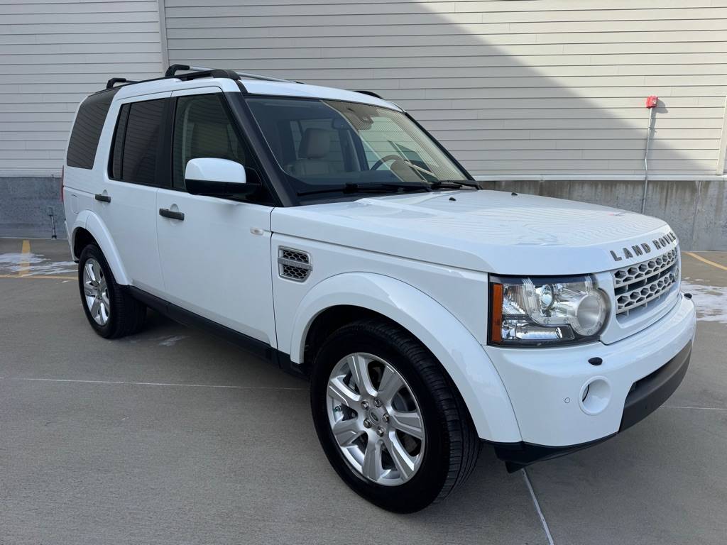 2013 Land Rover LR4 LUX