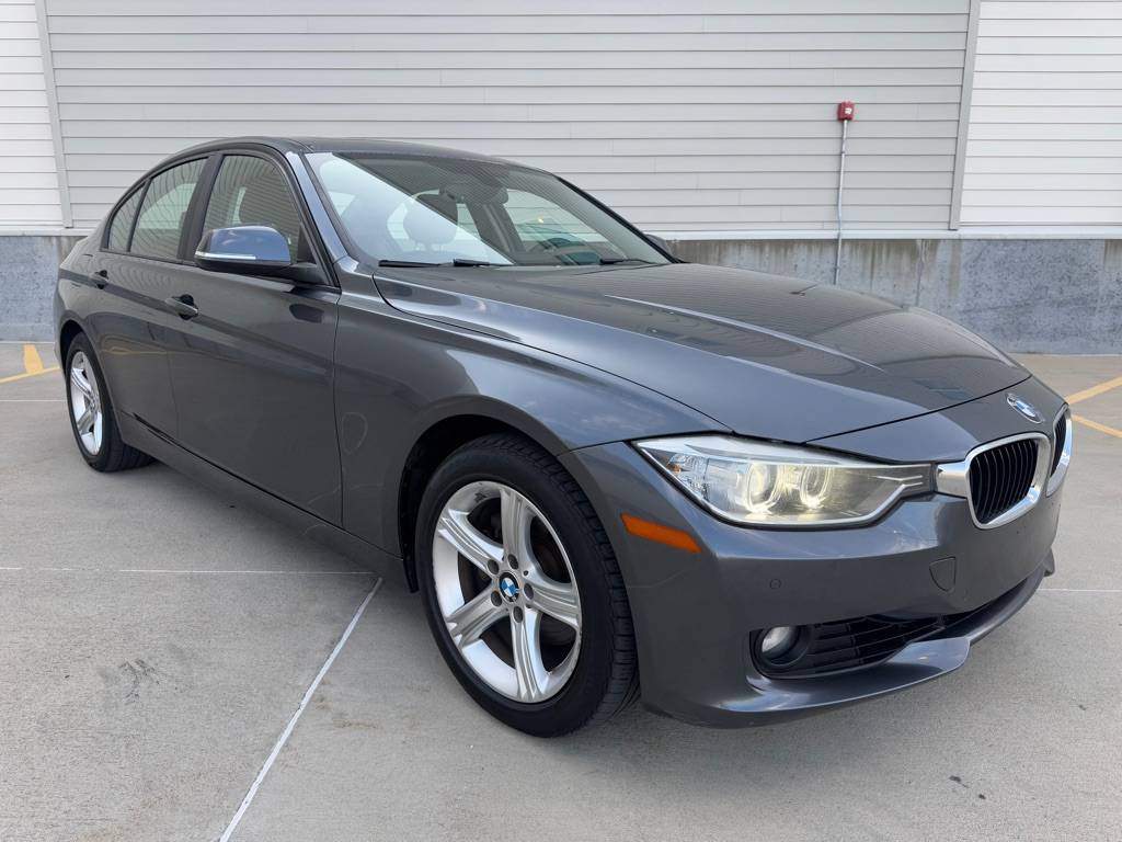 2014 BMW 3 Series 328i — Sedan — 106,745 mi — Overland Park, KS