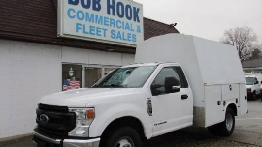 2020 Ford Super Duty F-350 Chassis Cab XL — Chassis Cab Truck — 95,954 mi — Louisville, KY