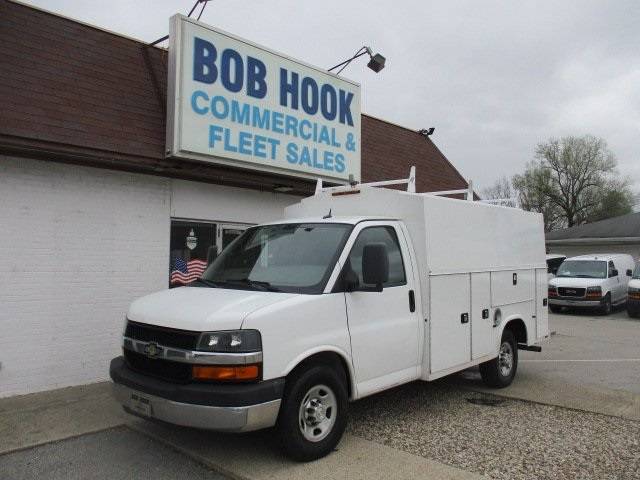 2015 Chevrolet Express Commercial Cutaway 3500 — Chassis Cab Truck — 128,800 mi — Louisville, KY