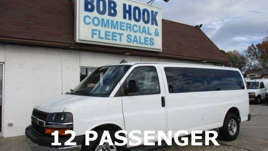2020 Chevrolet Express Passenger LT — Passenger Van — 100,757 mi — Louisville, KY
