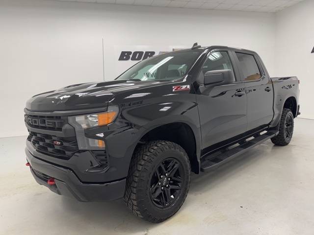 2022 Chevrolet Silverado 1500 Custom Trail Boss — Pickup Truck — 35,968 mi — Louisville, KY