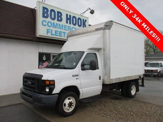 2015 Ford Econoline Commercial Cutaway E-350 — Chassis Cab Truck — 34,465 mi — Louisville, KY