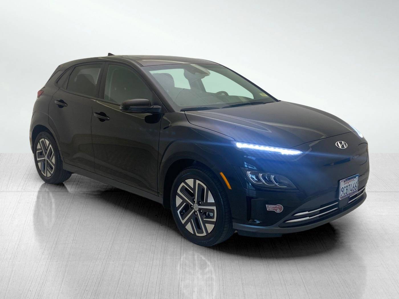 2022 Hyundai Kona Electric Limited — SUV — 7,993 mi — Elk Grove, CA