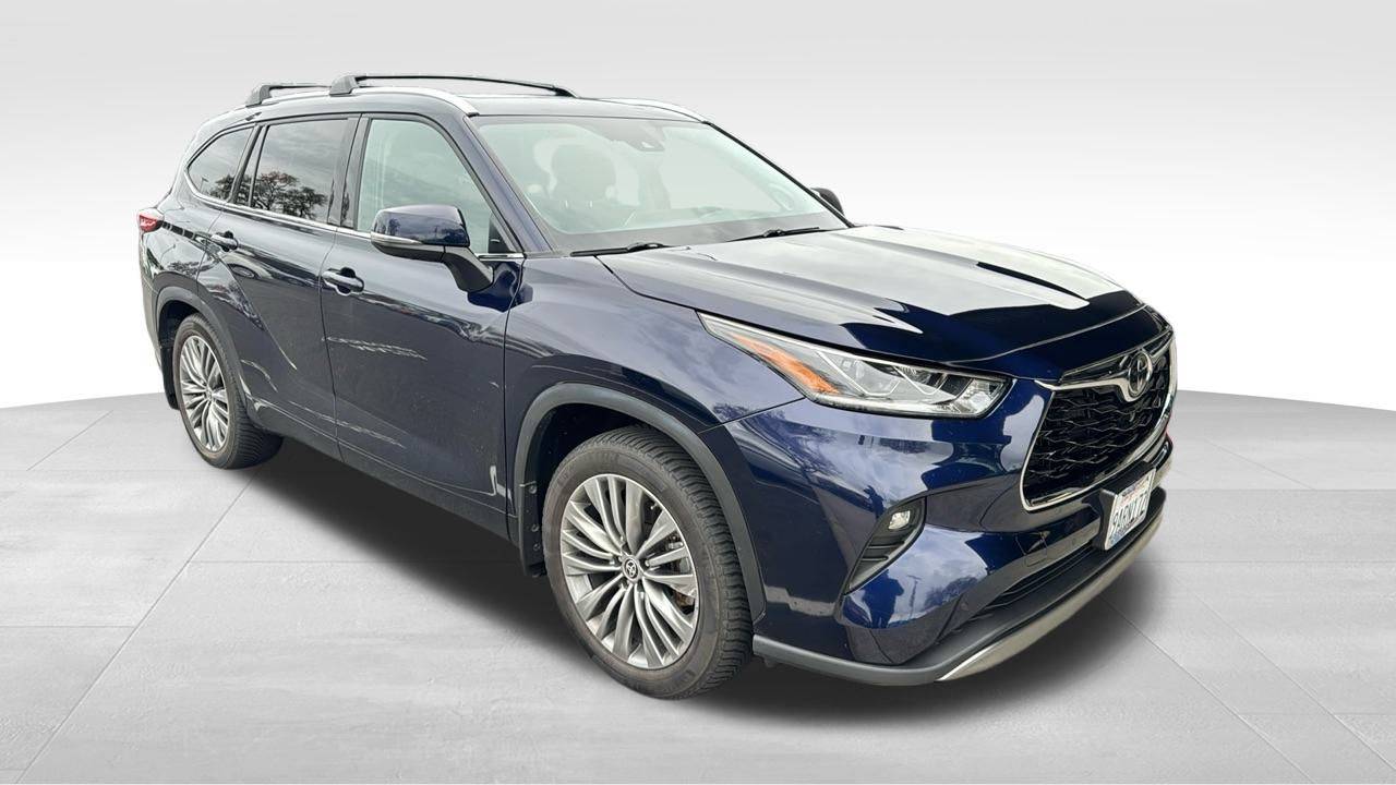 2022 Toyota Highlander Platinum — SUV — 56,408 mi — Elk Grove, CA