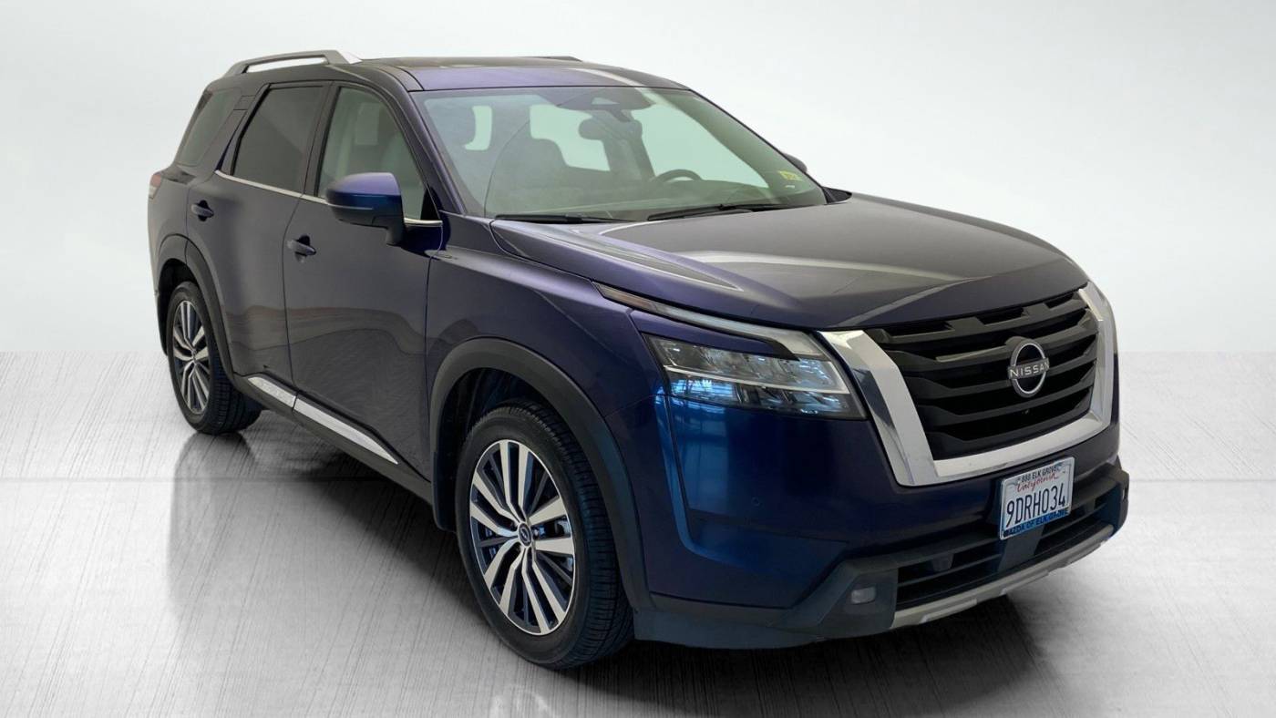 2022 Nissan Pathfinder Platinum — SUV — 107,721 mi — Elk Grove, CA