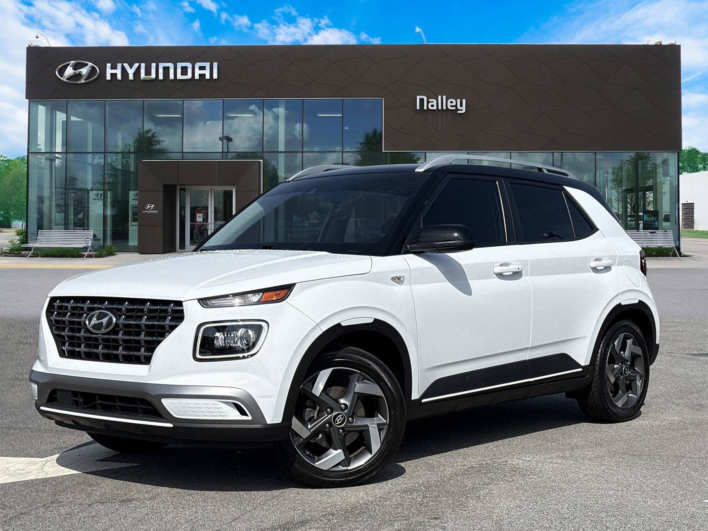 2022 Hyundai Venue Limited — SUV — 28,405 mi — Lithonia, GA