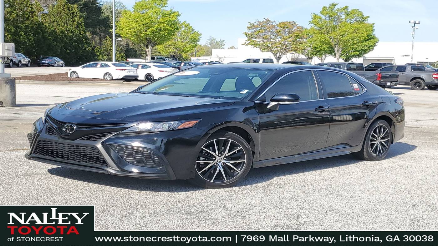 2024 Toyota Camry SE — Sedan — 13,731 mi — Lithonia, GA