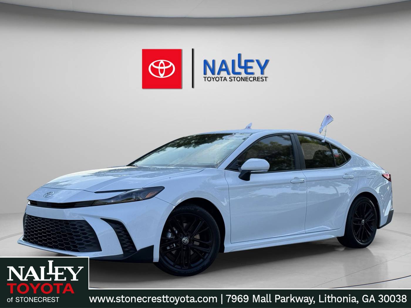 2025 Toyota Camry Hybrid SE — Sedan — 4,771 mi — Lithonia, GA