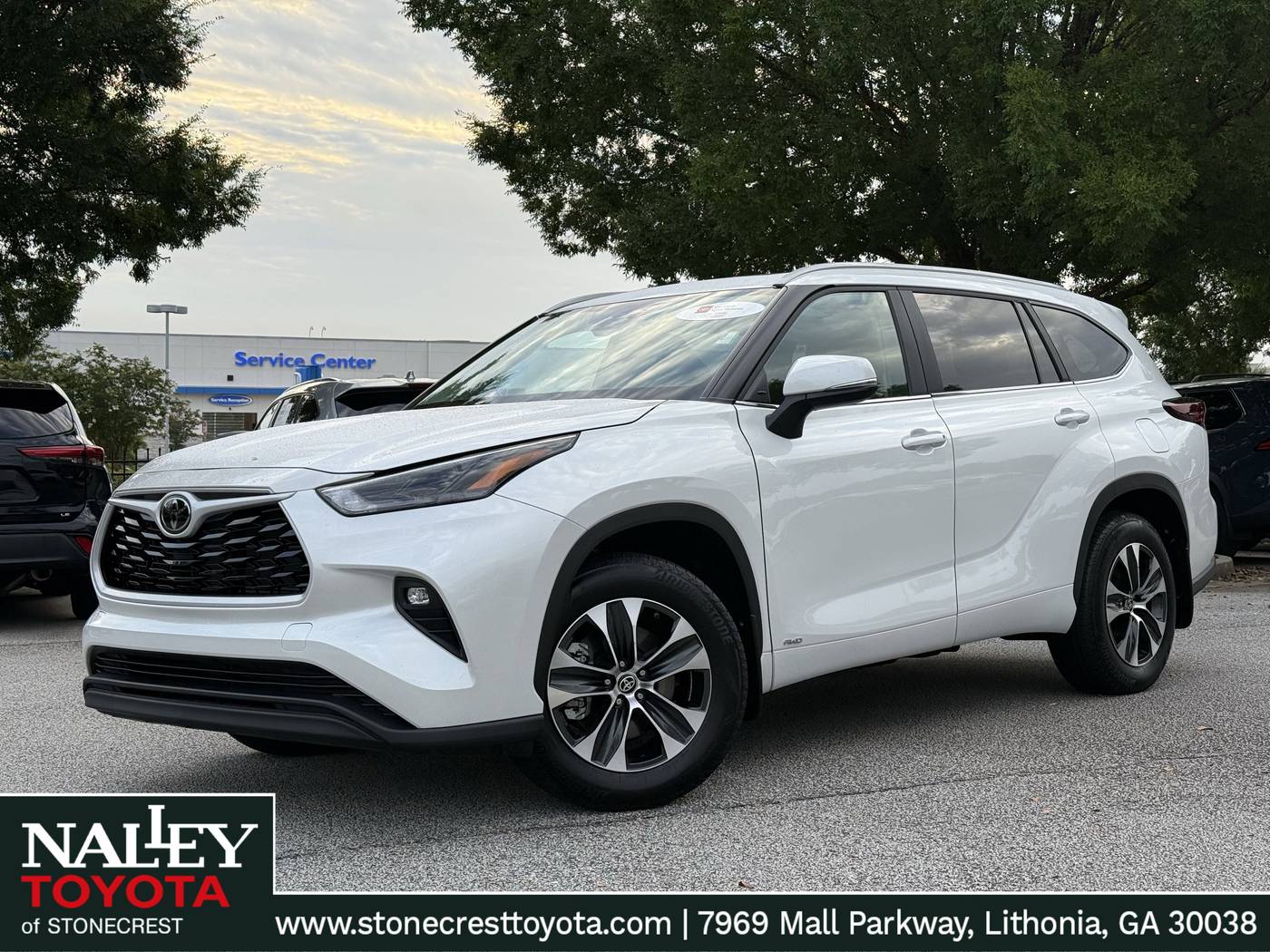 2025 Toyota Highlander Hybrid XLE — SUV — 5,449 mi — Lithonia, GA
