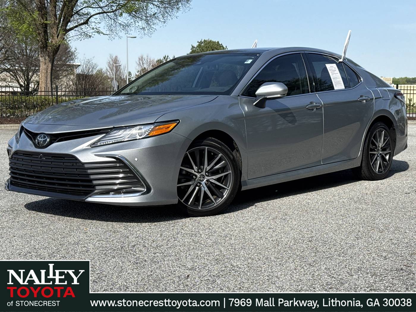 2023 Toyota Camry XLE V6 — Sedan — 21,728 mi — Lithonia, GA