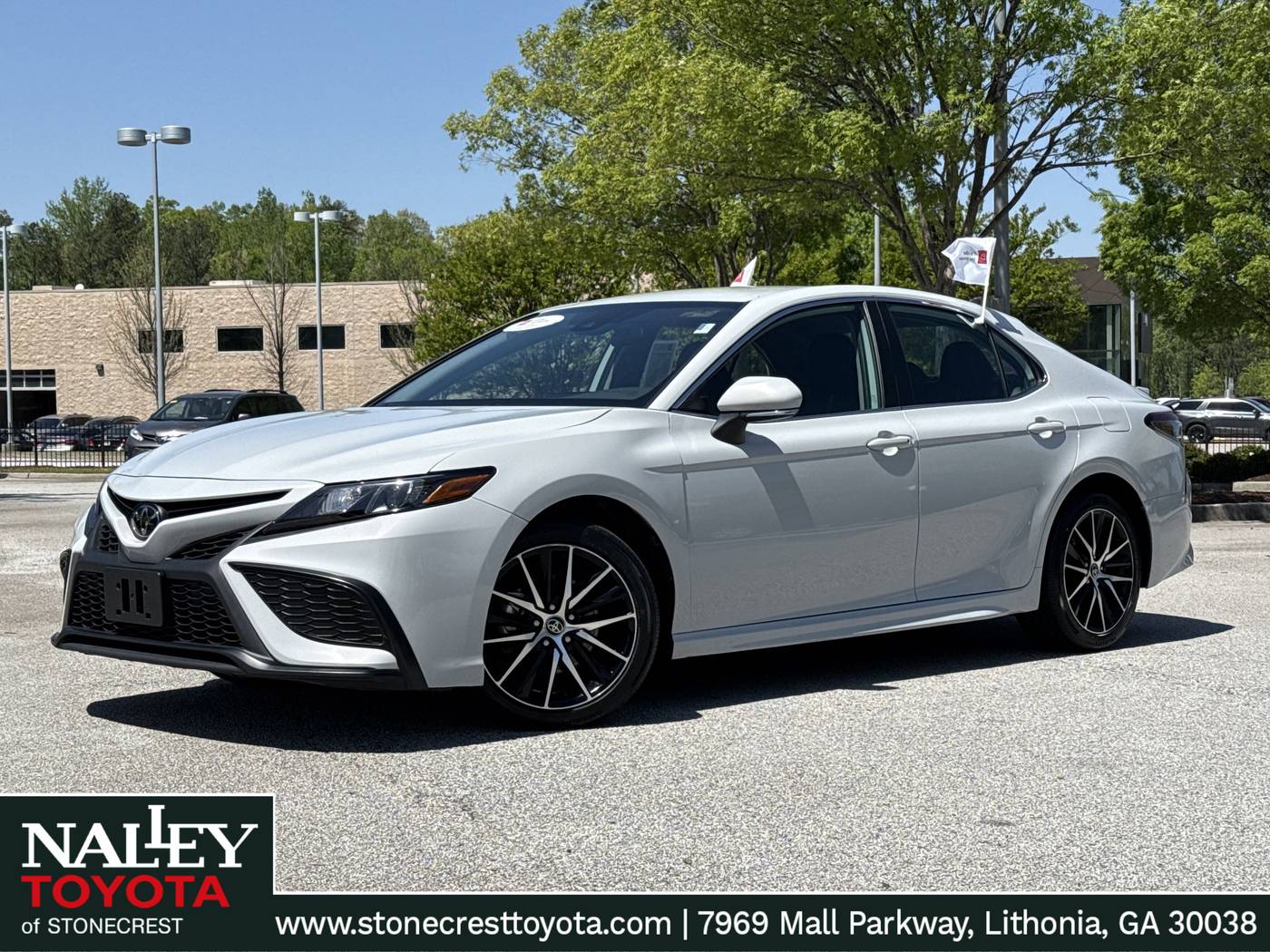 2023 Toyota Camry SE — Sedan — 59,953 mi — Lithonia, GA