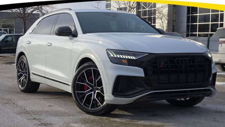 2022 Audi SQ8 Premium Plus — SUV — 27,965 mi — Schaumburg, IL