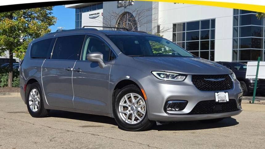 2021 Chrysler Pacifica Touring L — Minivan — 86,152 mi — Schaumburg, IL