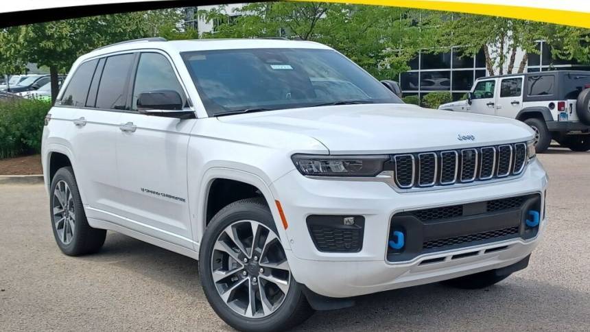 2022 Jeep Grand Cherokee Overland 4xe — SUV — 4,950 mi — Schaumburg, IL