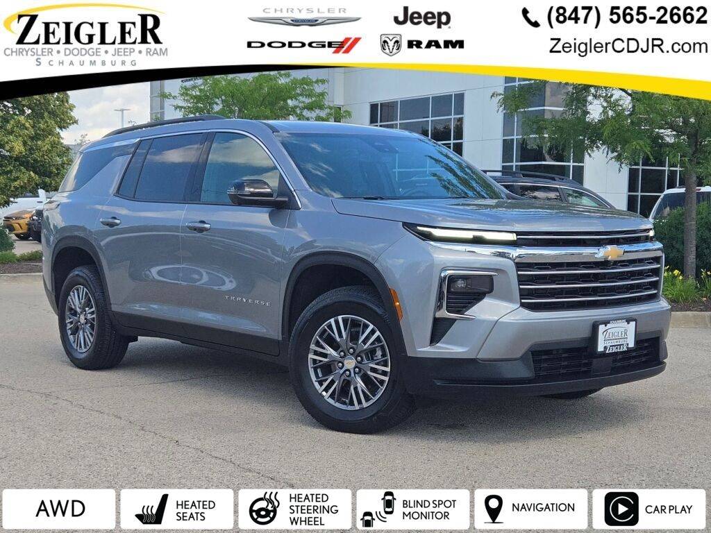 2025 Chevrolet Traverse LT — SUV — 1,463 mi — Schaumburg, IL