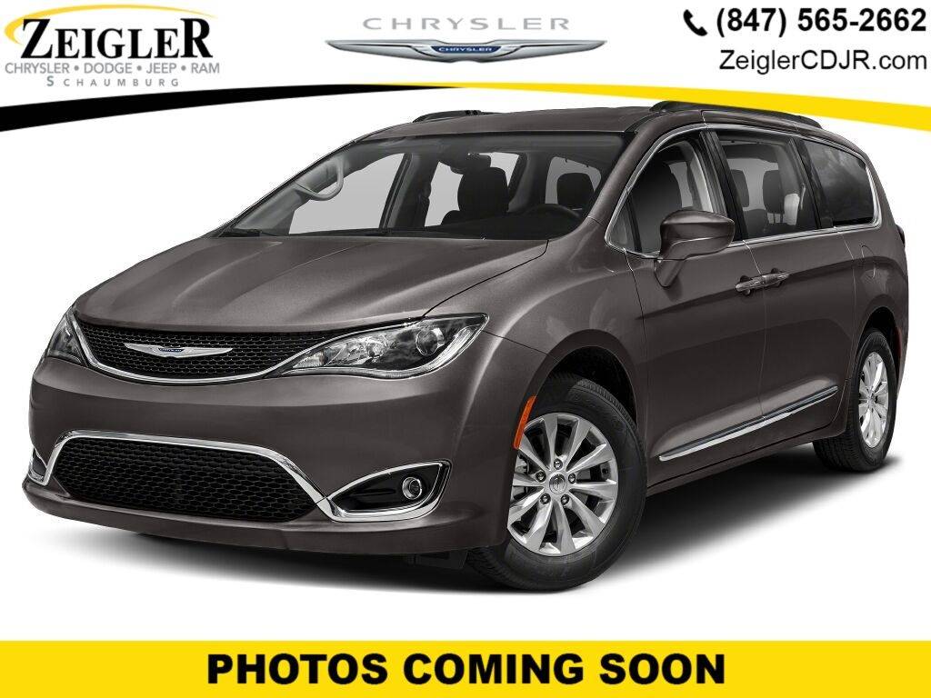 2020 Chrysler Pacifica Touring L Plus — Minivan — 121,463 mi — Schaumburg, IL