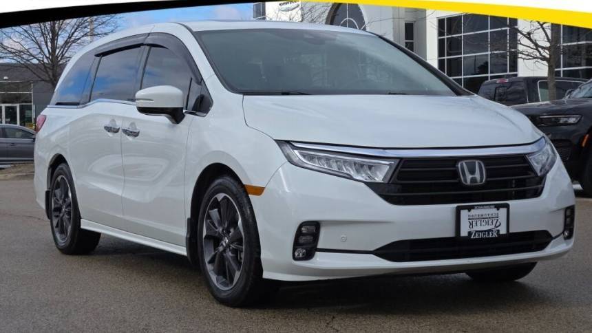 2022 Honda Odyssey Elite — Minivan — 16,920 mi — Schaumburg, IL