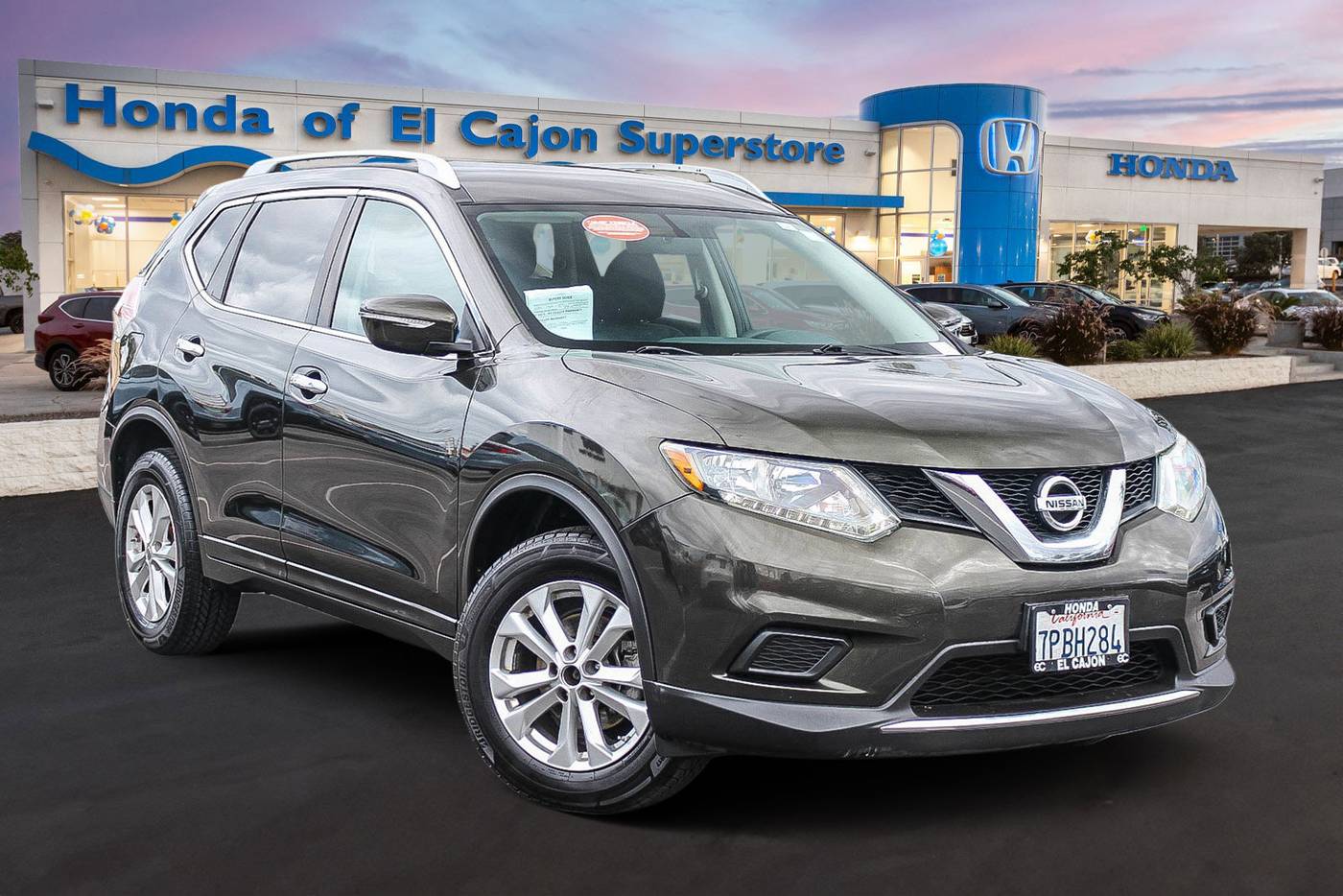 2015 Nissan Rogue SV — SUV — 102,592 mi — El Cajon, CA