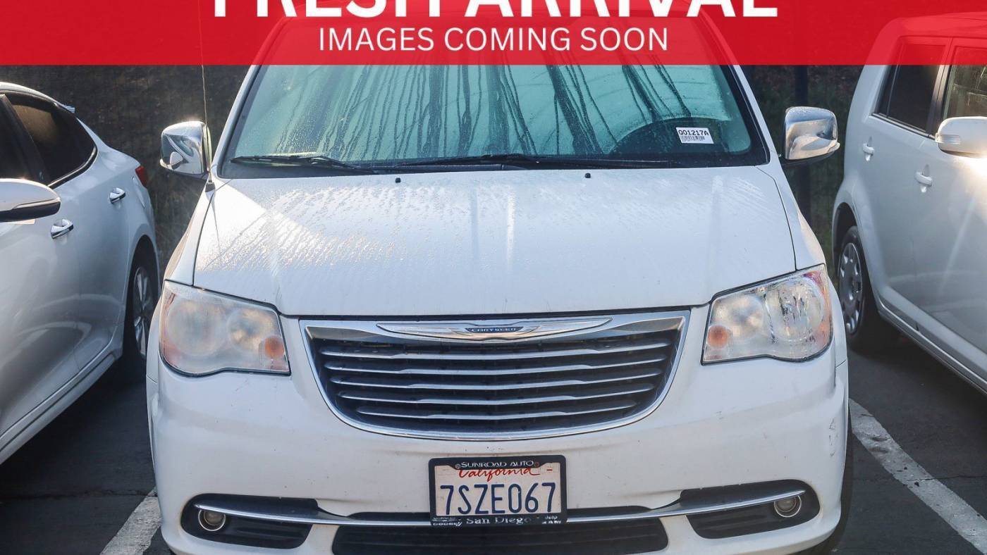 2016 Chrysler Town & Country Touring-L Anniversary Edition — Minivan — 123,633 mi — El Cajon, CA