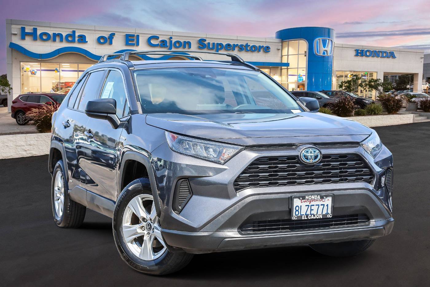 2019 Toyota RAV4 Hybrid LE — SUV — 136,733 mi — El Cajon, CA