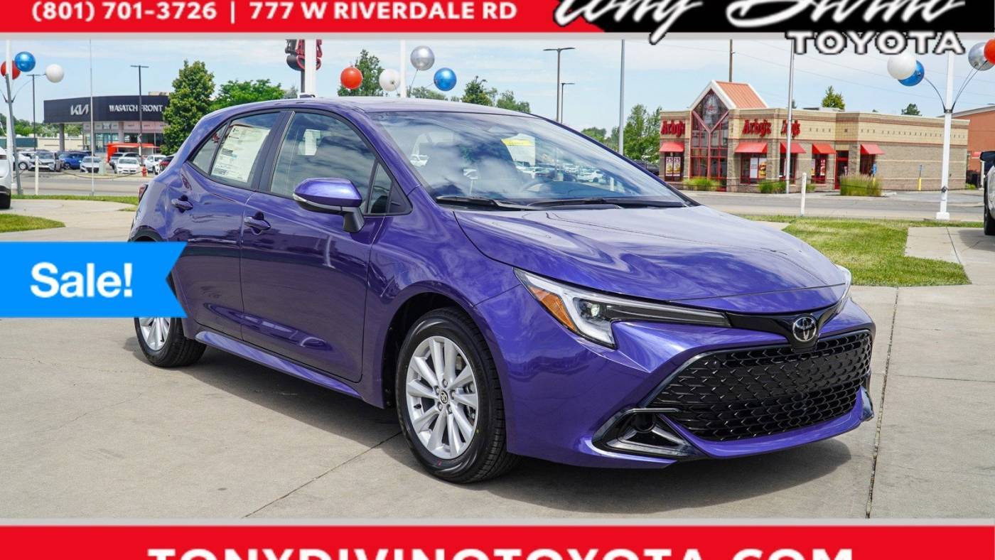 2025 Toyota Corolla Hatchback SE — Hatchback — 17,694 mi — Riverdale, UT