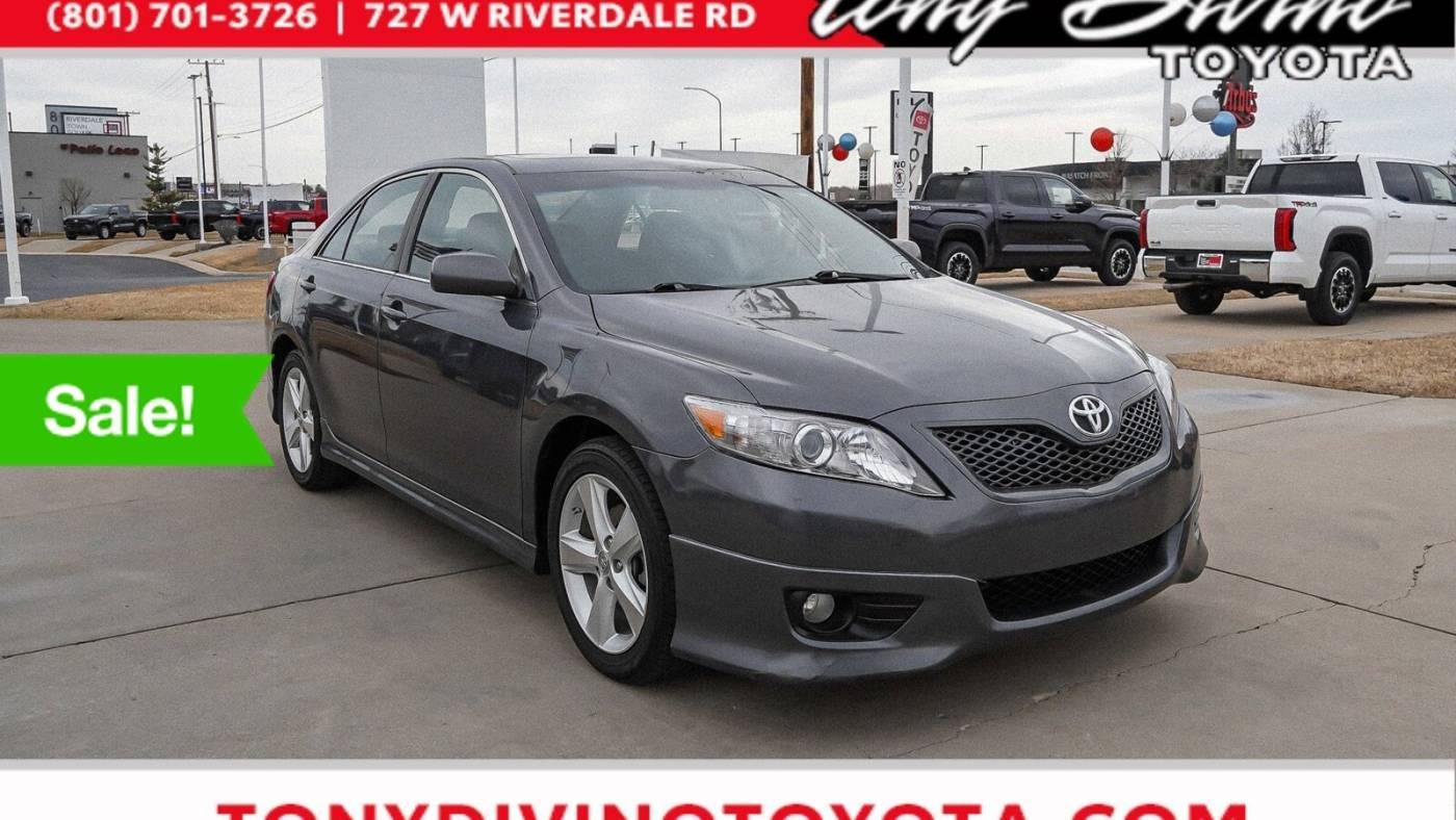 2011 Toyota Camry SE V6 — Sedan — 131,210 mi — Riverdale, UT