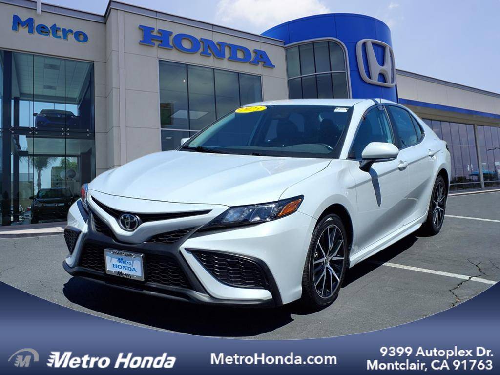 2023 Toyota Camry SE — Sedan — 56,343 mi — Montclair, CA