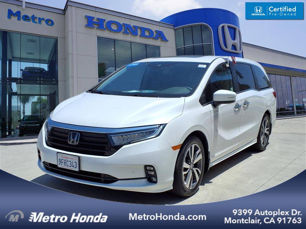 2023 Honda Odyssey Touring — Minivan — 29,189 mi — Montclair, CA